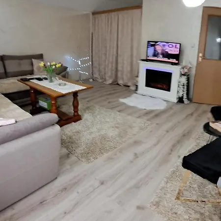 Turisticki Kompleks - Montana 2* ティエンティシュテ