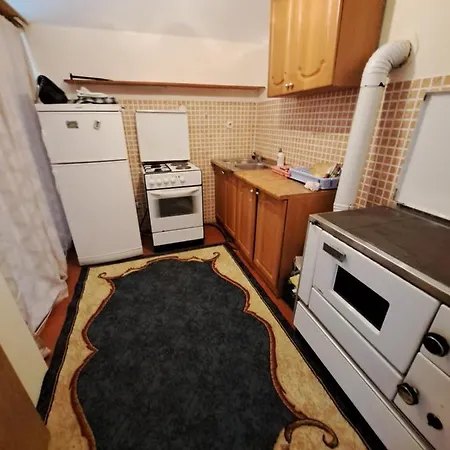 Turisticki Kompleks - Montana 2* ティエンティシュテ