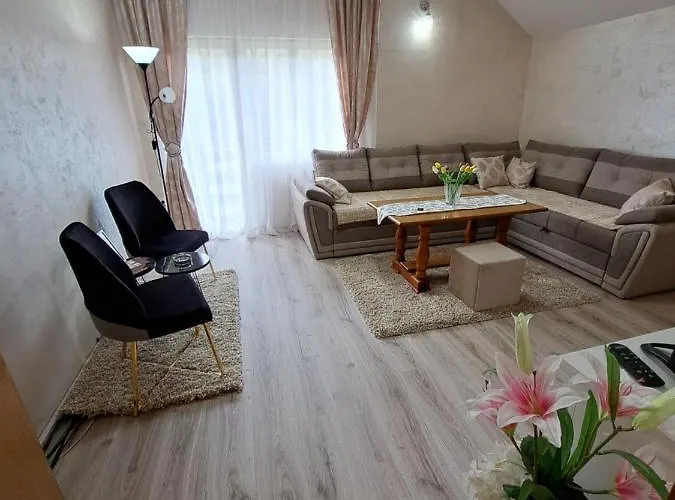 Guest house Turisticki Kompleks - Montana Tjentiste