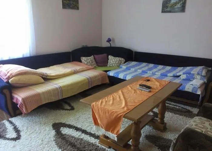 Turisticki Kompleks - Montana