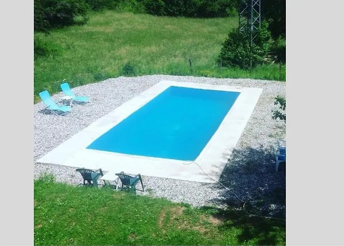 Turisticki Kompleks - Montana Guest house 2*