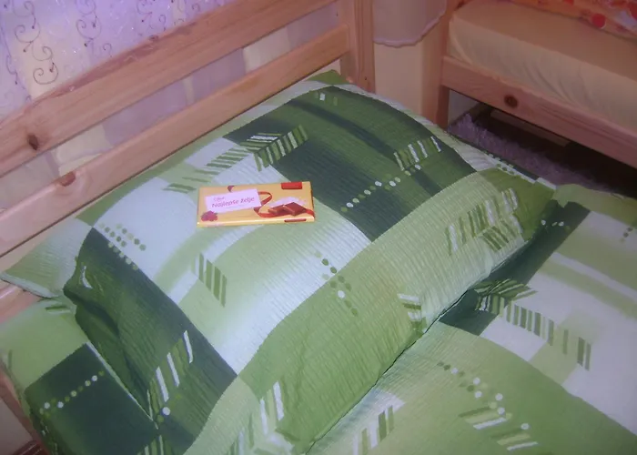 Turisticki Kompleks - Montana 2* Tjentiste