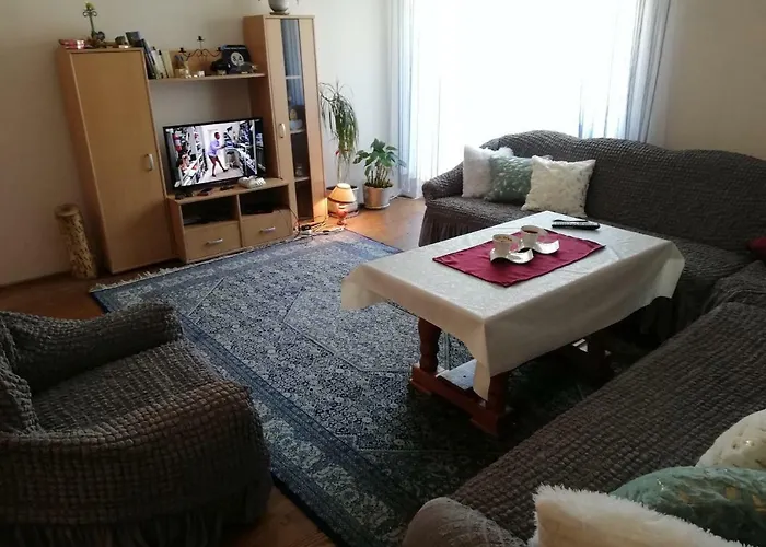 Turisticki Kompleks - Montana Guest house 2*