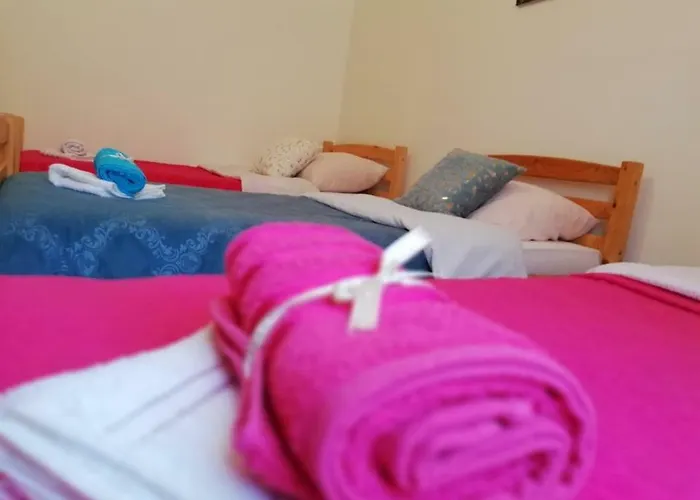 Guest house Turisticki Kompleks - Montana 2*